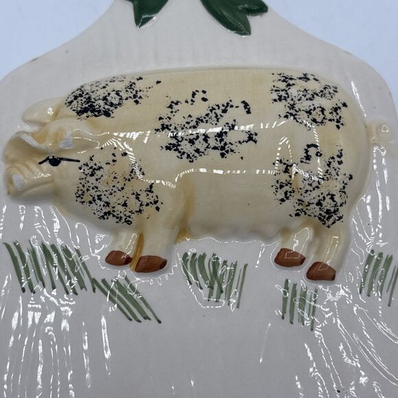 Country Kitchen Pig W/Bow Wall Hanging Trivet Decor Ceramic Painted 9.5” - Picture 12 of 12
